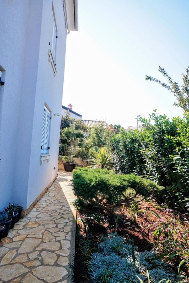Apartment Vlado Zambratija  Exterior photo