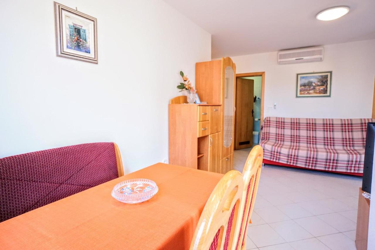 Apartment Vlado Zambratija  Exterior photo