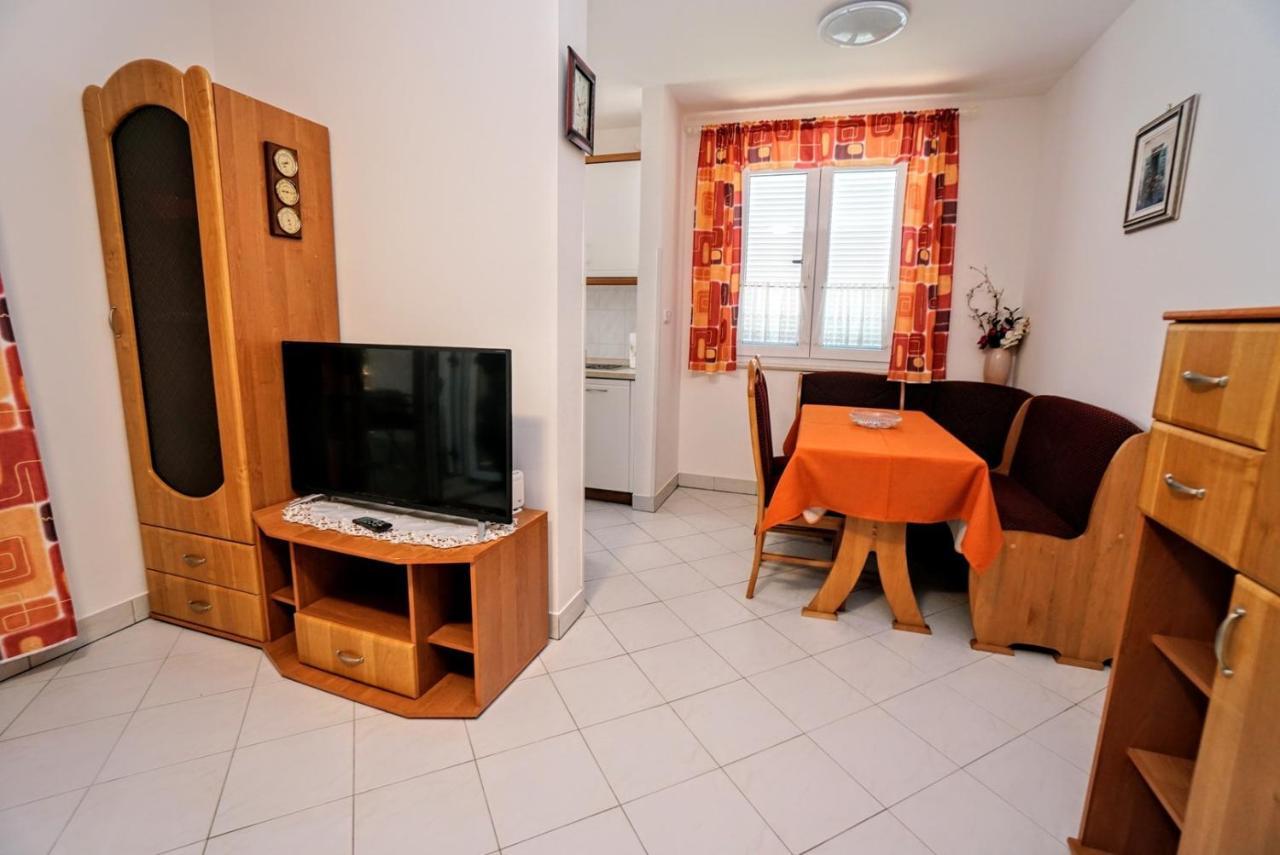 Apartment Vlado Zambratija  Exterior photo